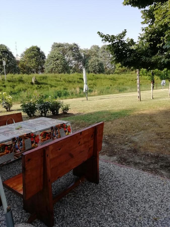 Villa Lilli 2 Ferrara Luaran gambar